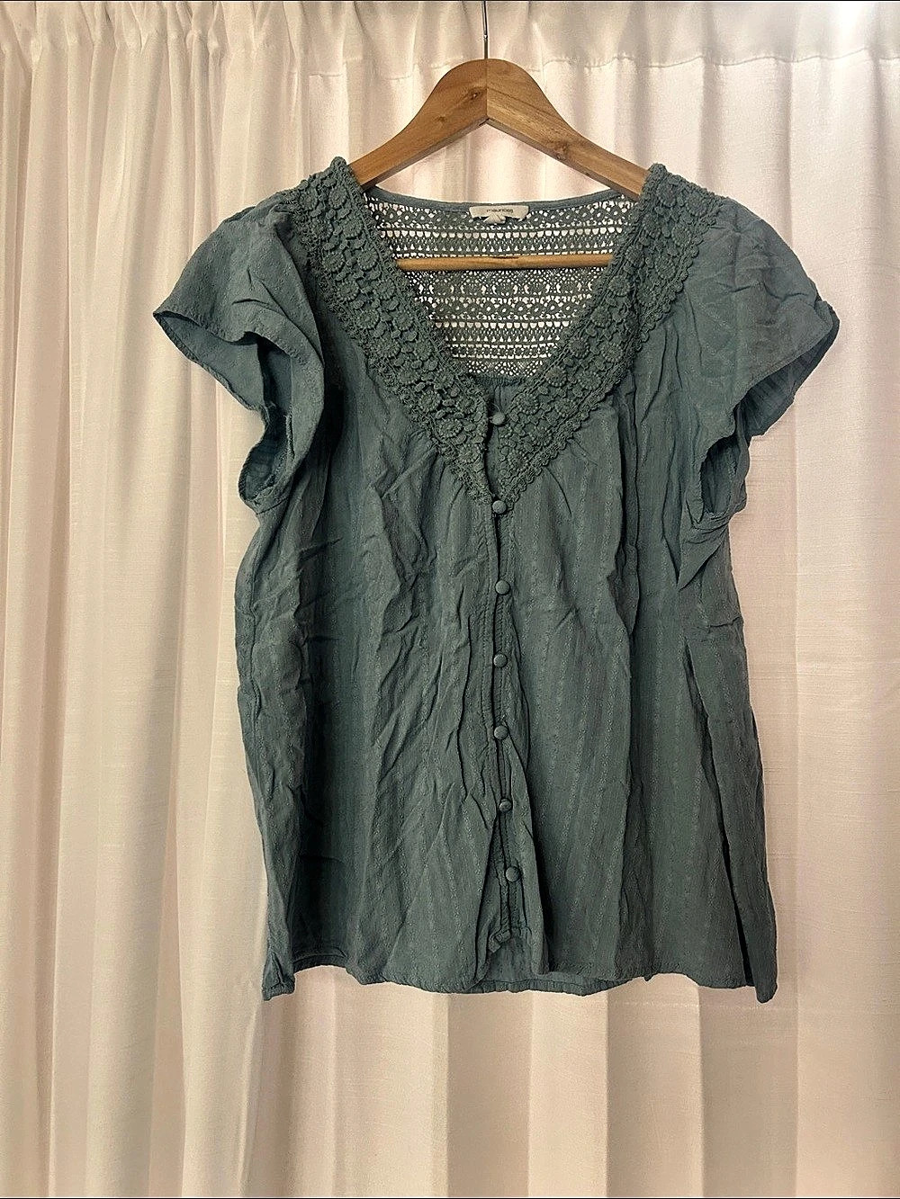 Maurices Crochet Button Front Blouse Green Crochet Trim Ruffle Sleeve